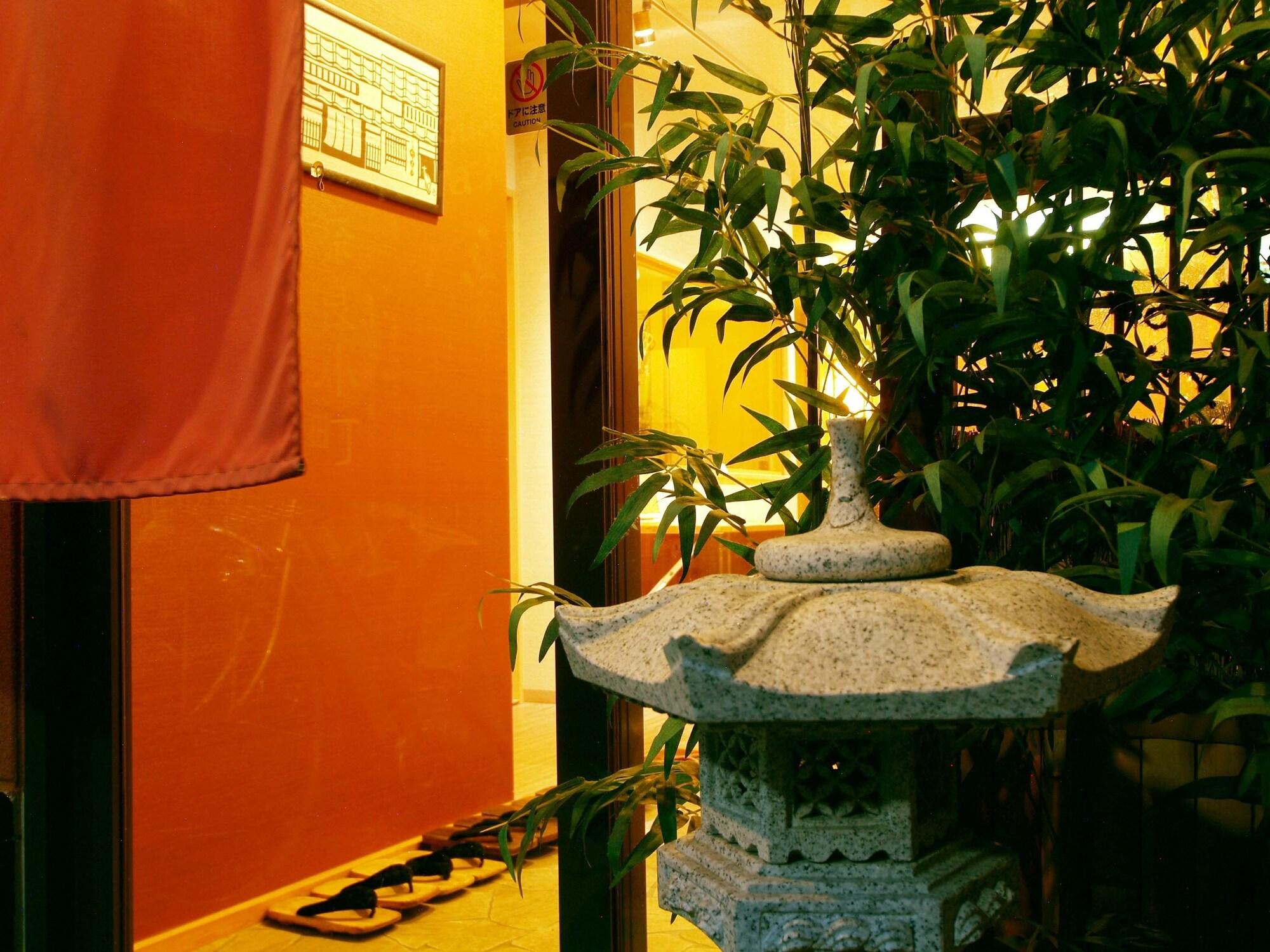 Vista Exterior Guesthouse Narakomachi