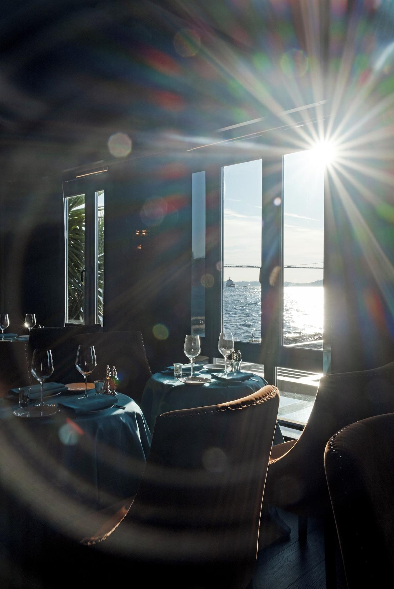 Restaurant Vakko Hotel Sumahan Bosphorus