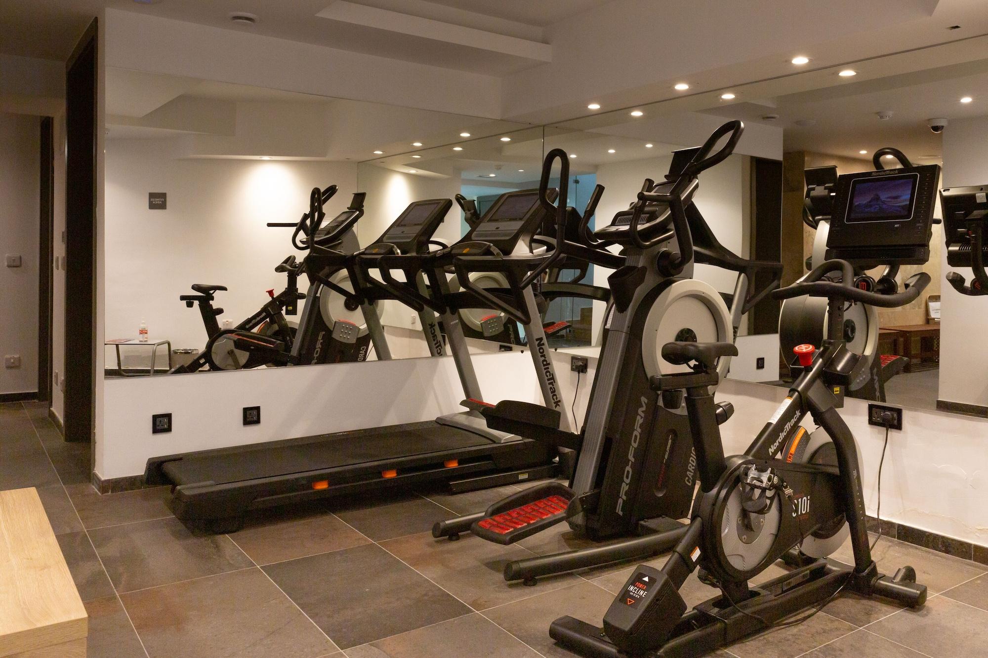 Gimnasio The Village Boutique & Spa