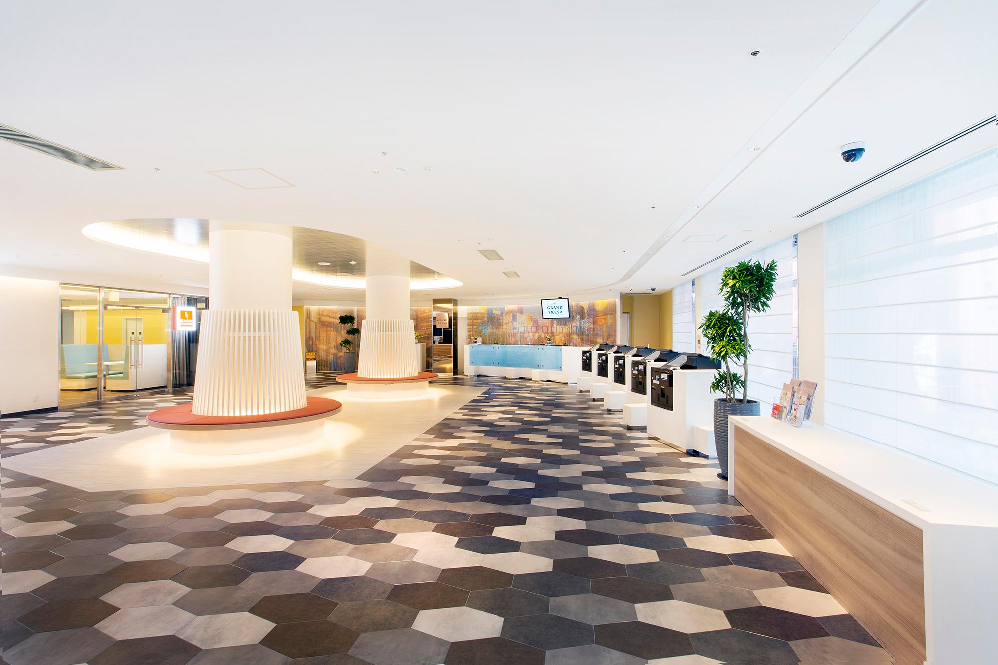 Vista Lobby Sotetsu Grand Fresa Osaka - Namba