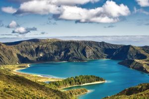 Actividad - Lago Fogo y Costa Norte