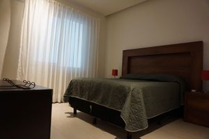 Renta temporal - Spacious modern condo in a great location with amenities