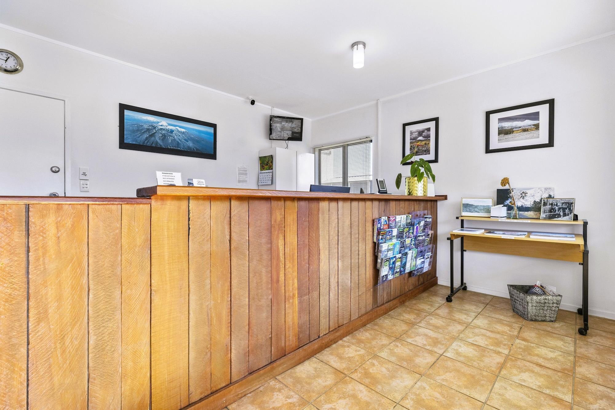 Vista Lobby Alexander Motel