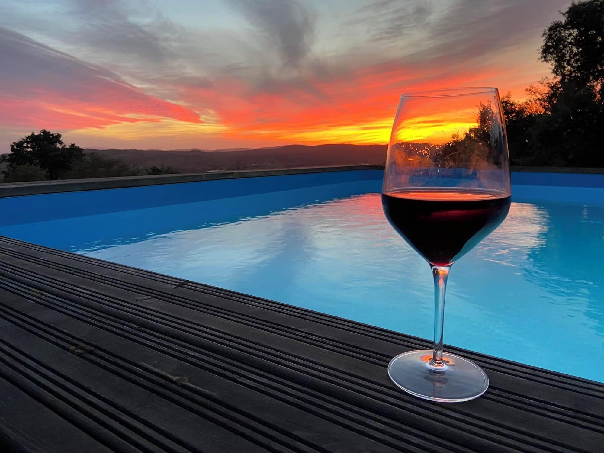 Vista Piscina Tenuta Le Mandorlaie Agriturismo