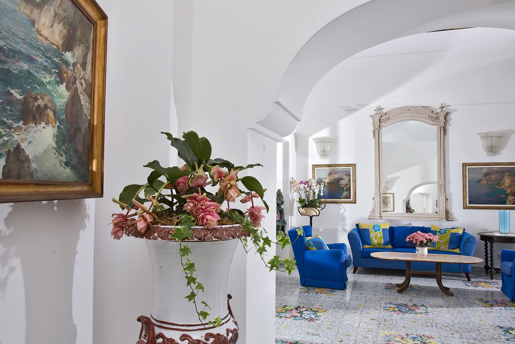 Vista Lobby Gatto Bianco Hotel & SPA