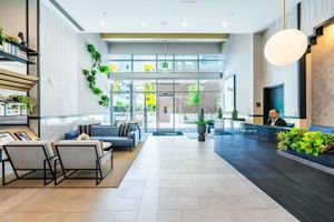 Alquiler Vacacional - Level- New Spacious One Bedroom Suite