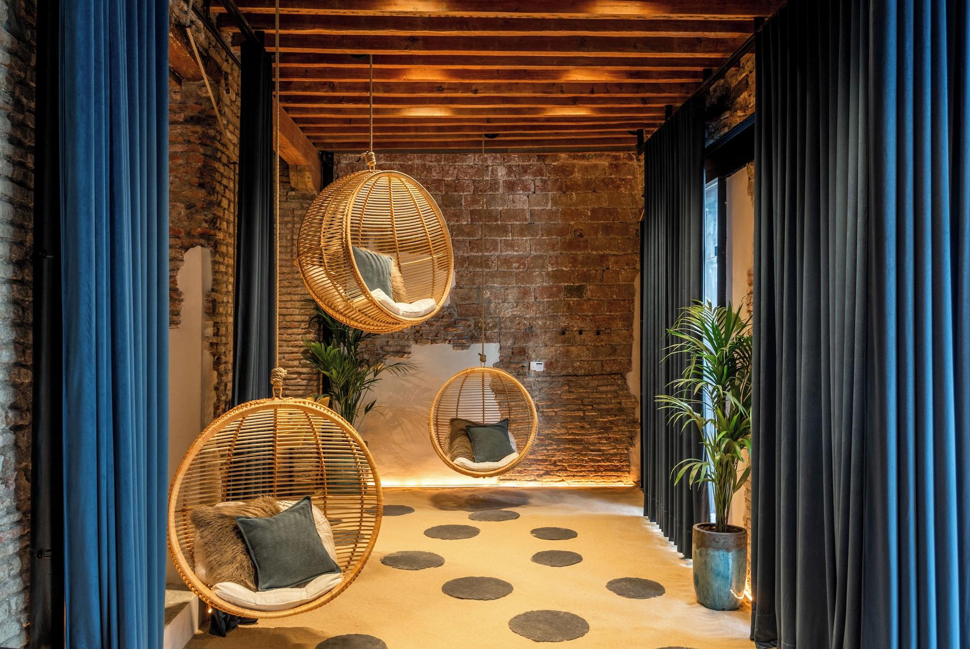 Vista Lobby Coeo Despertar Signature Apartments