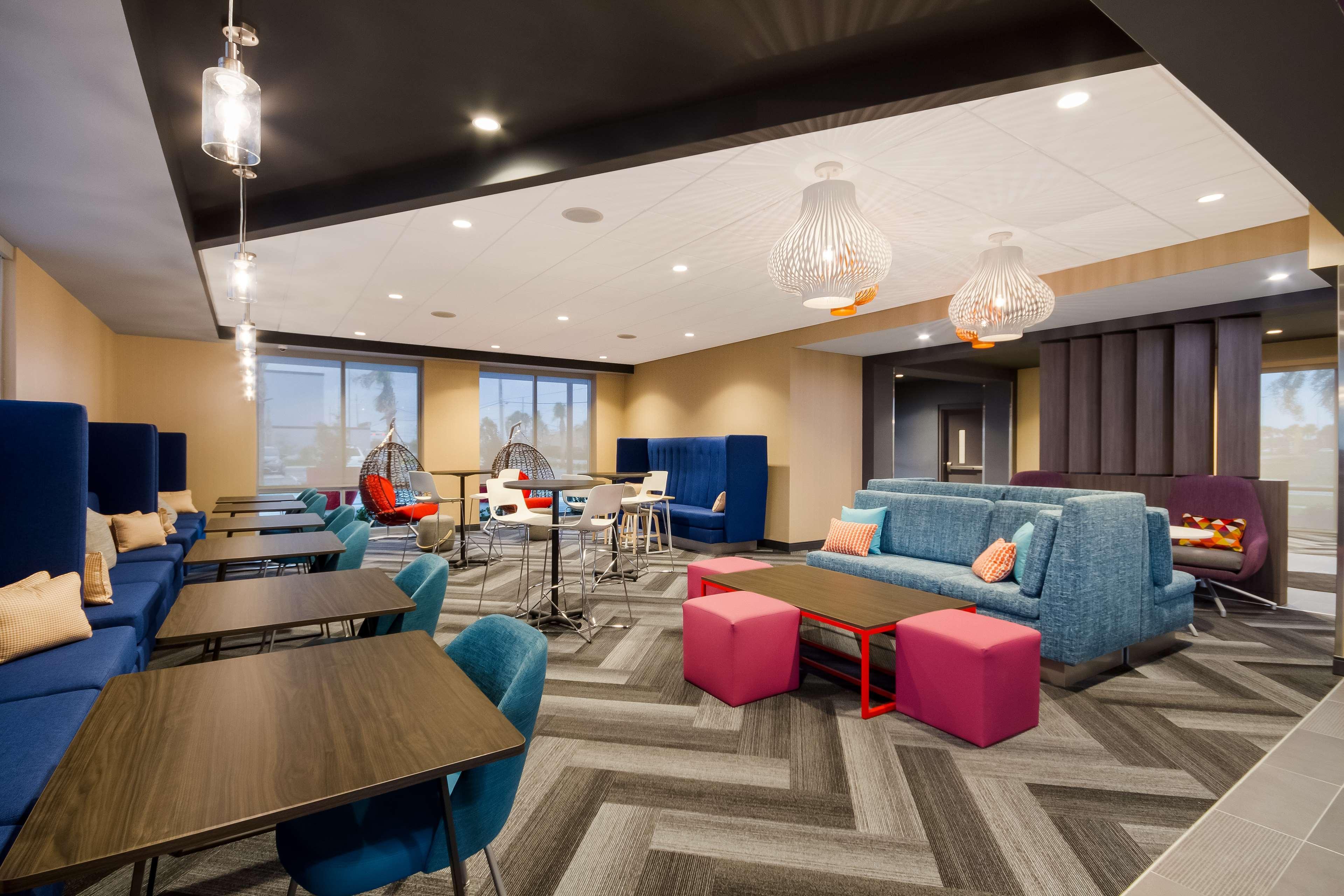 Restaurant Tru By Hilton Destin