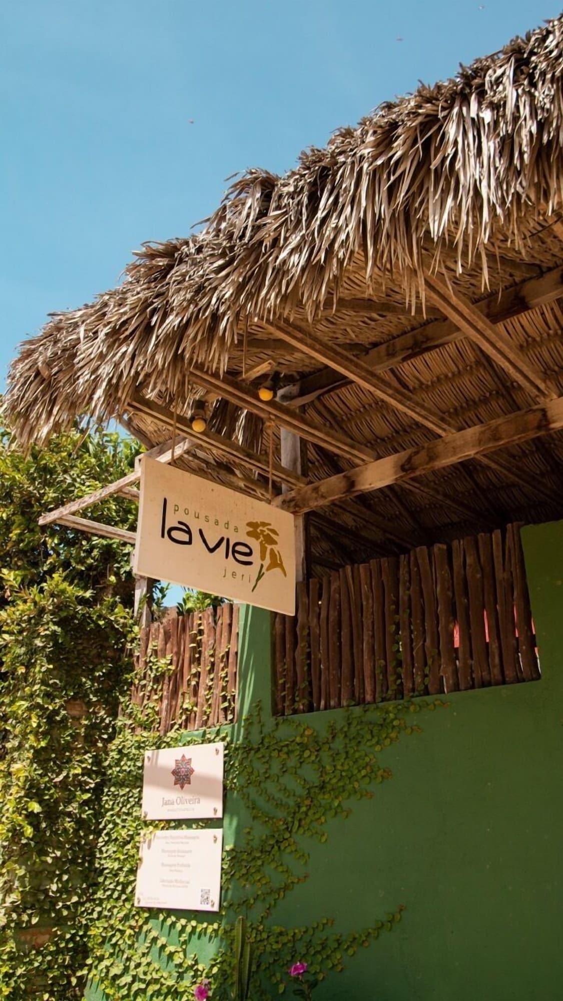 Vista Exterior Pousada La Vie Jeri