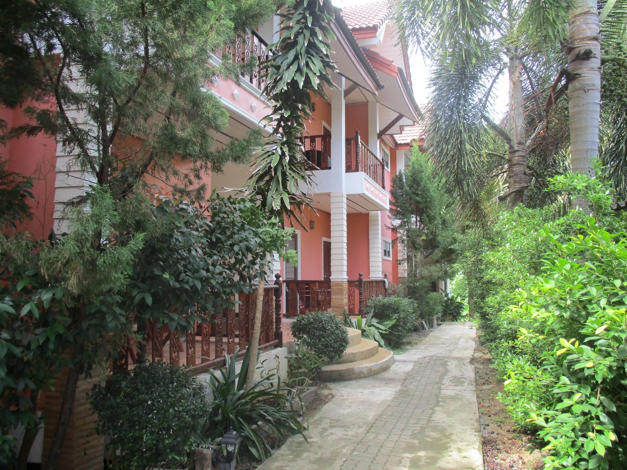 Varios Lanta Nature House