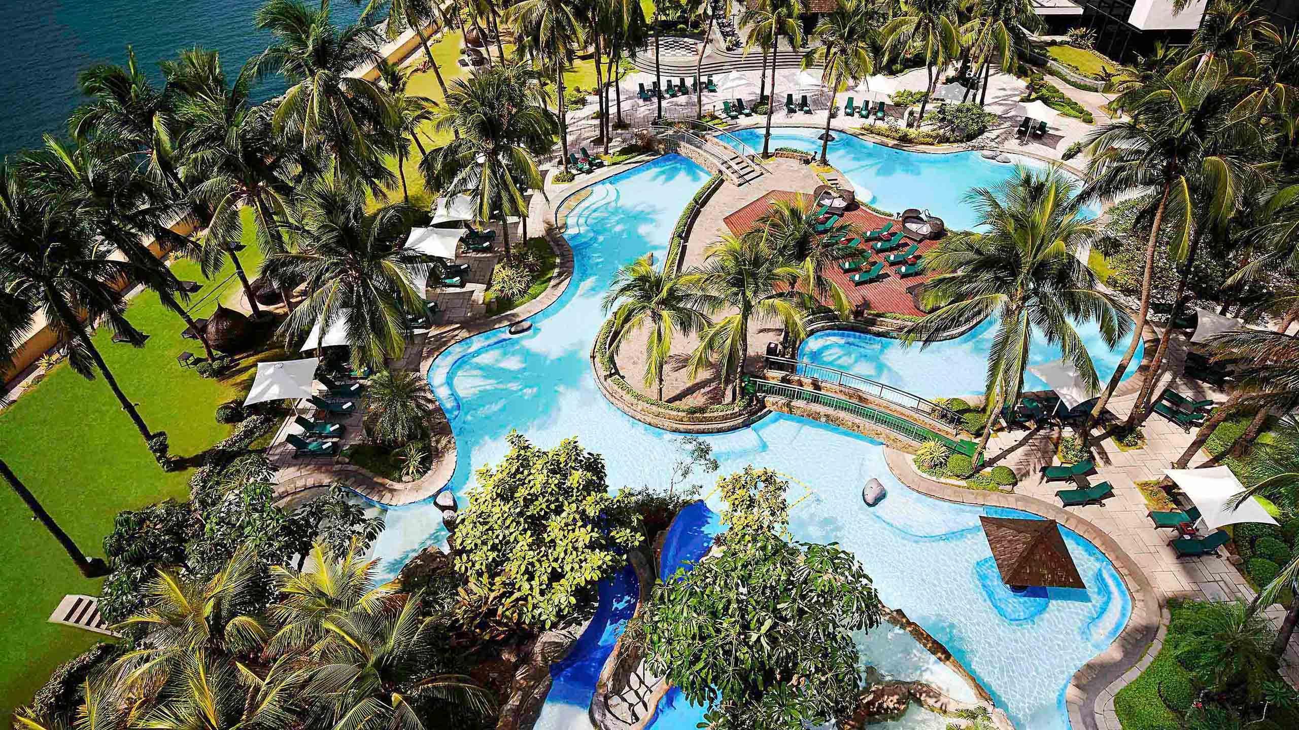 Vista Exterior Sofitel Philippine Plaza Manila