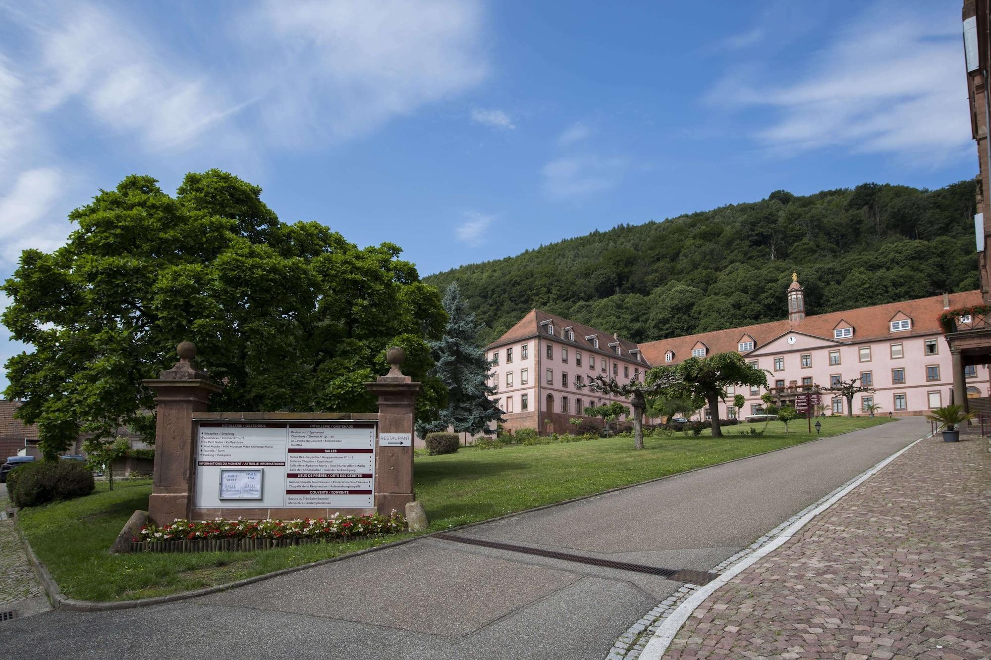 Vista Exterior Hôtellerie du Couvent