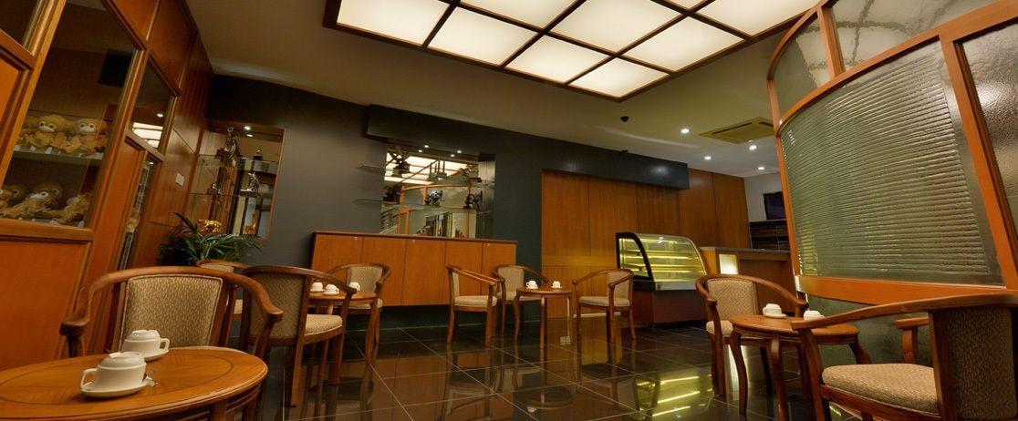 Bar/Salón Asiana Hotel