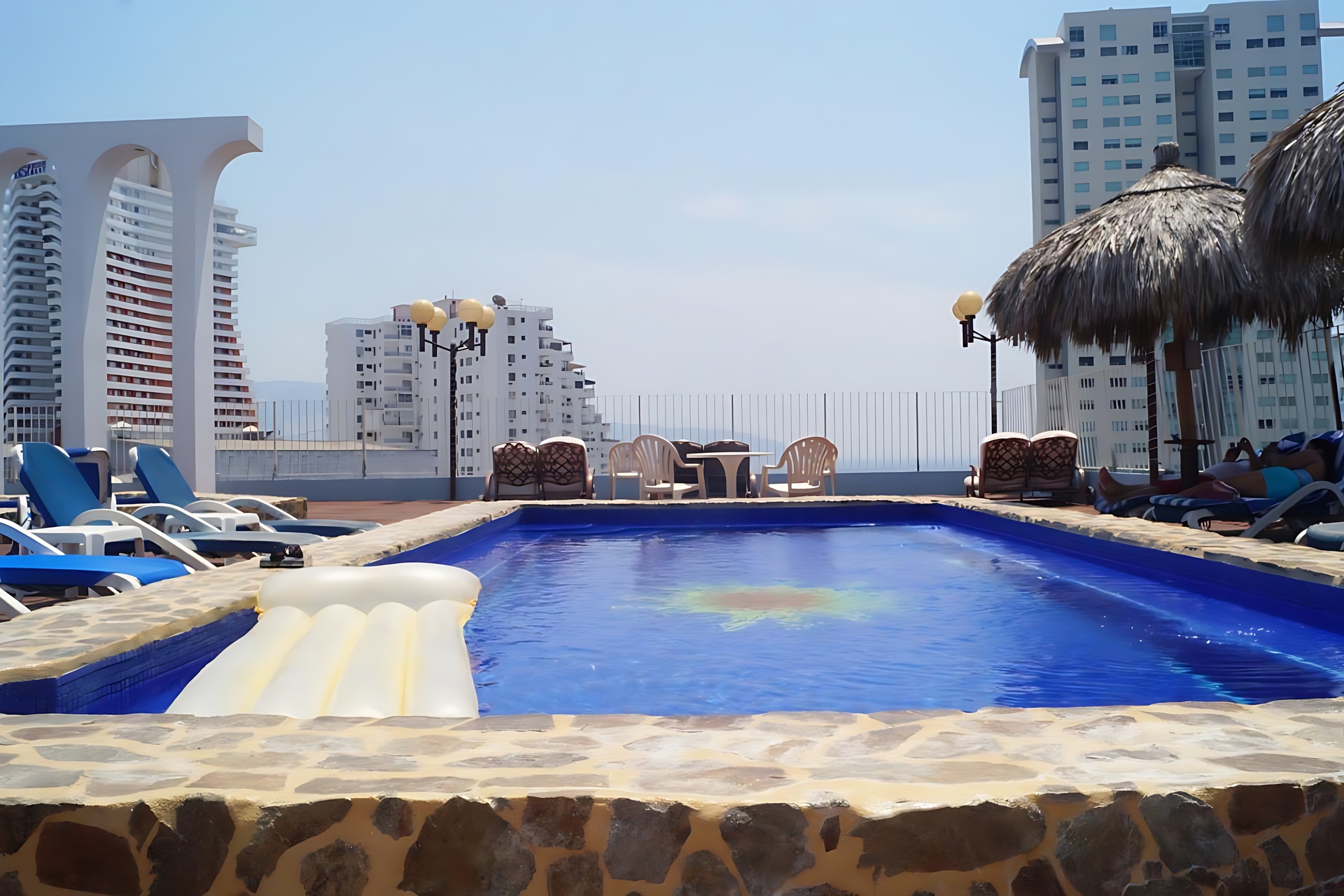 Vista Piscina Hotel Club del Sol Acapulco by NG Hoteles