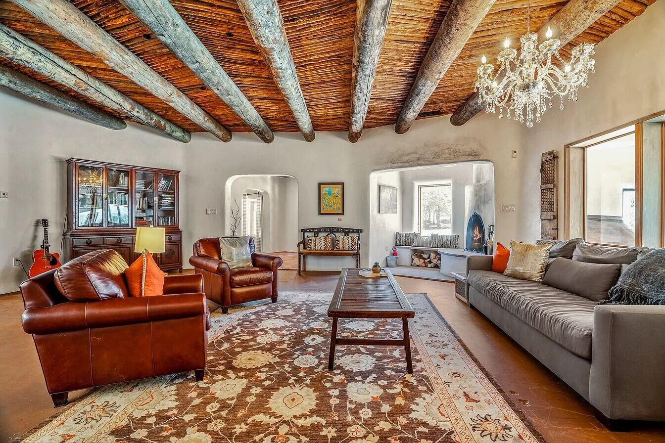 Vista Lobby Cielo Taos