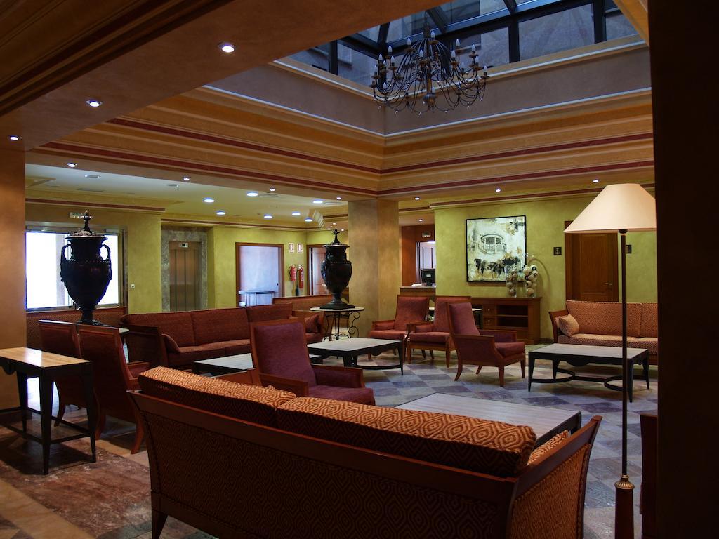 Vista Lobby Pamplona Villava