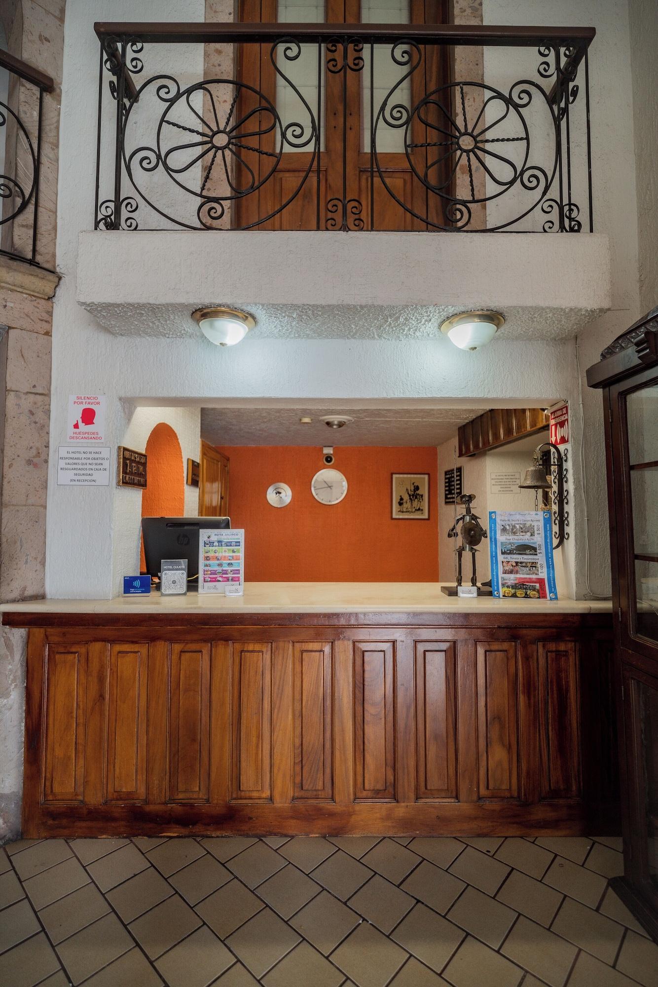 Equipamiento de Habitación Hotel Don Quijote Plaza