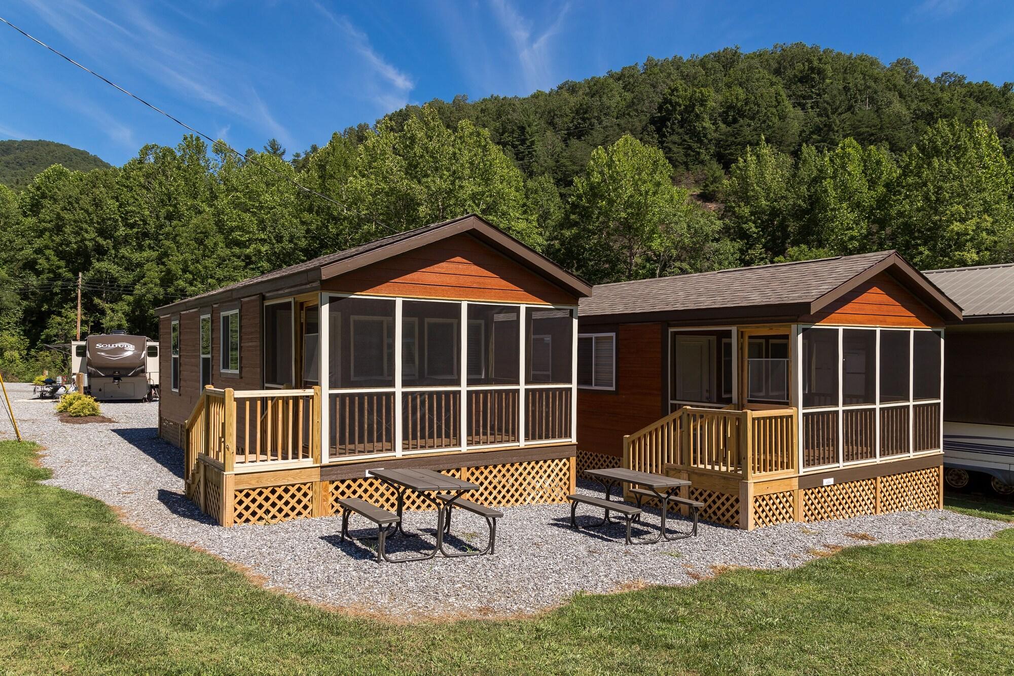 Varios Sun Retreats Nantahala