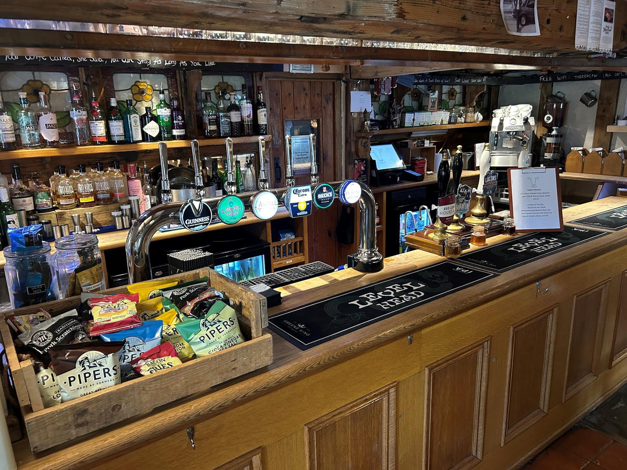 Vista Lobby The Red Cow Inn