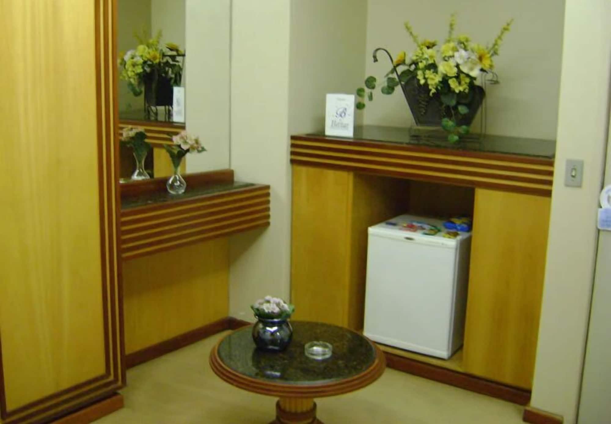 Set de Habitación Monumental Bittar Hotel