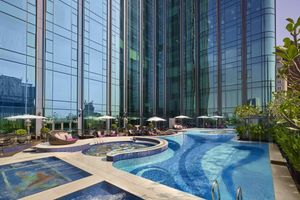 Alojamiento - The Reverie Saigon Residential Suites