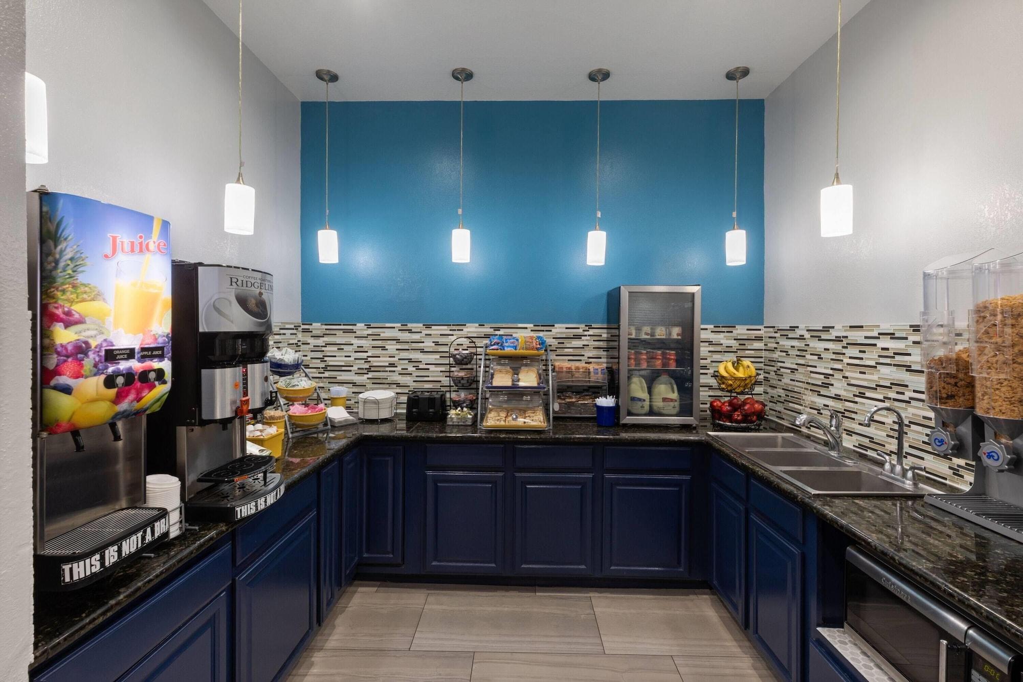 Restaurant Days Inn by Wyndham El Paso West