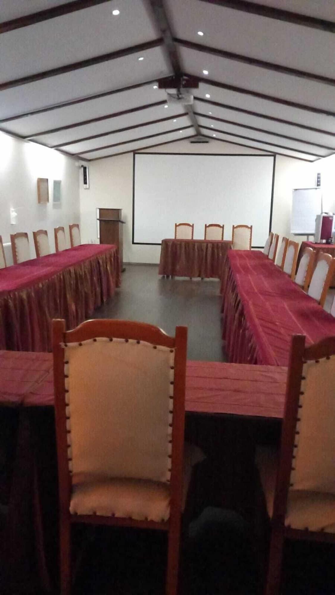 Sala de Reuniones ERKANLI COUNTRY Resort , Spa & Riding Club - Special Class