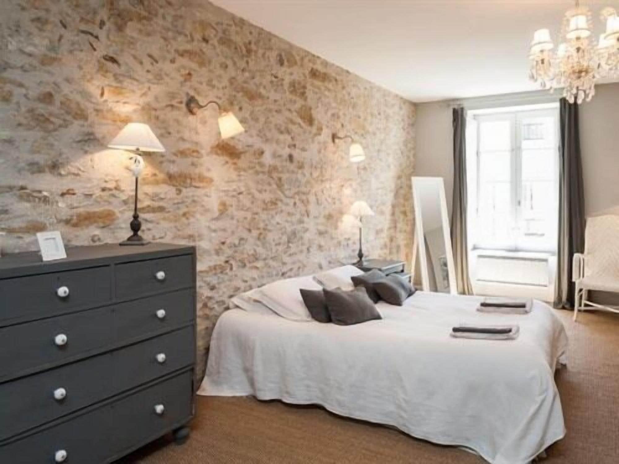 Varios La Maison Vieille