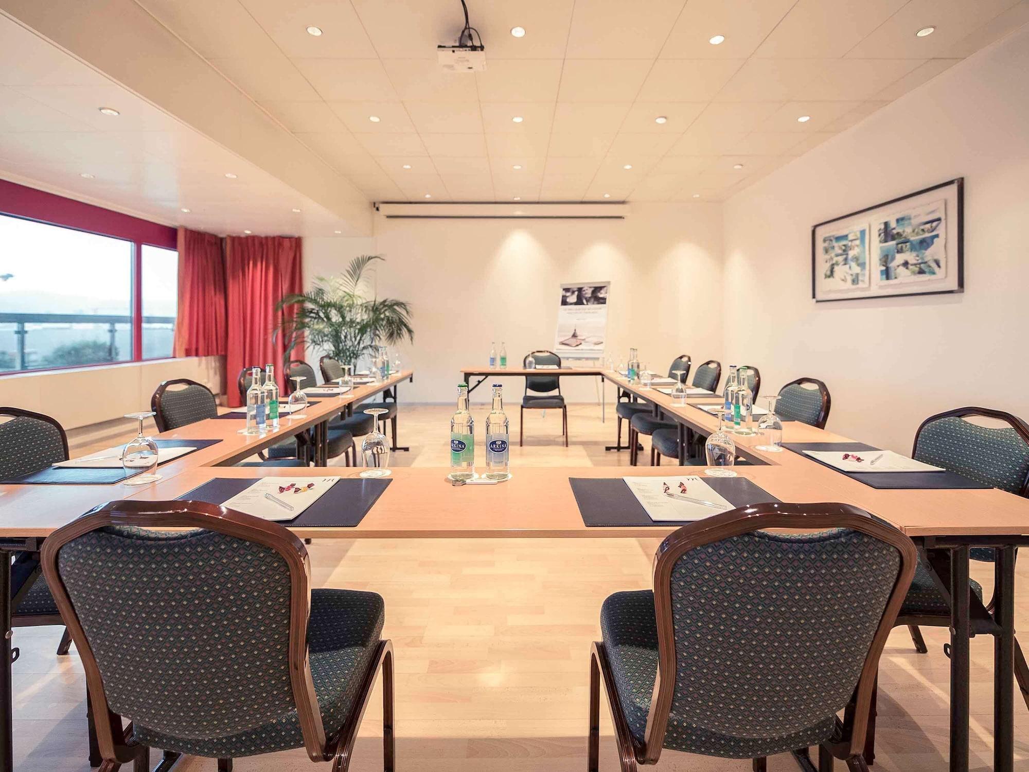 Sala de Reuniones Mercure Plaza Biel