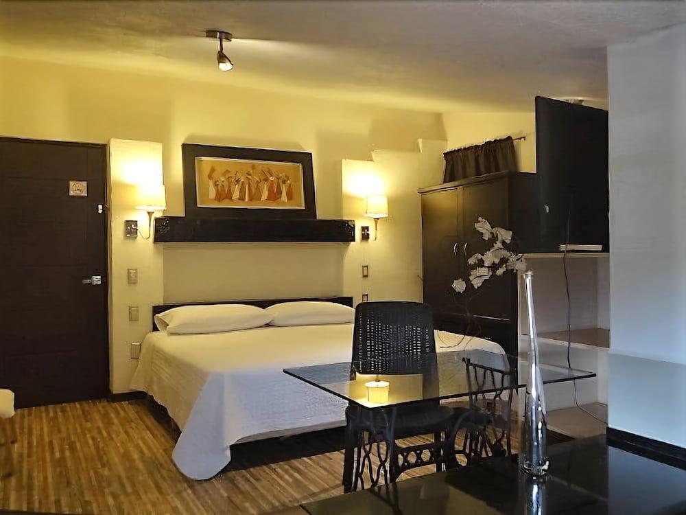 Hotel Aztic Hotel y Suites Ejecutivas