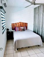 Alquiler Vacacional - Family home with pool.
