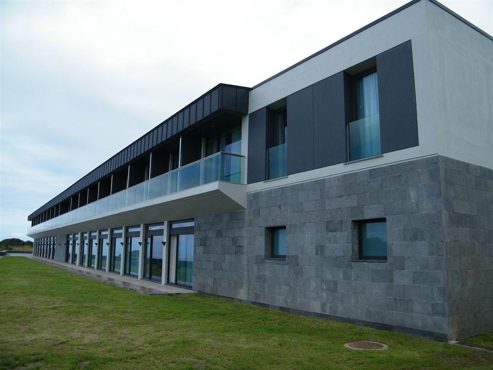 Vista Exterior INATEL Flores