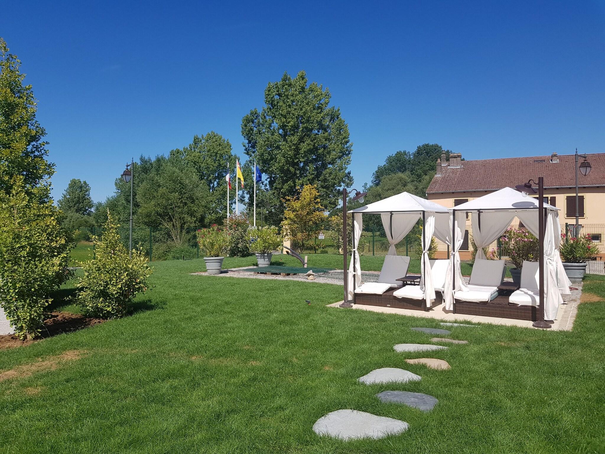 Varios Hotel du Domaine de La Grange de Conde