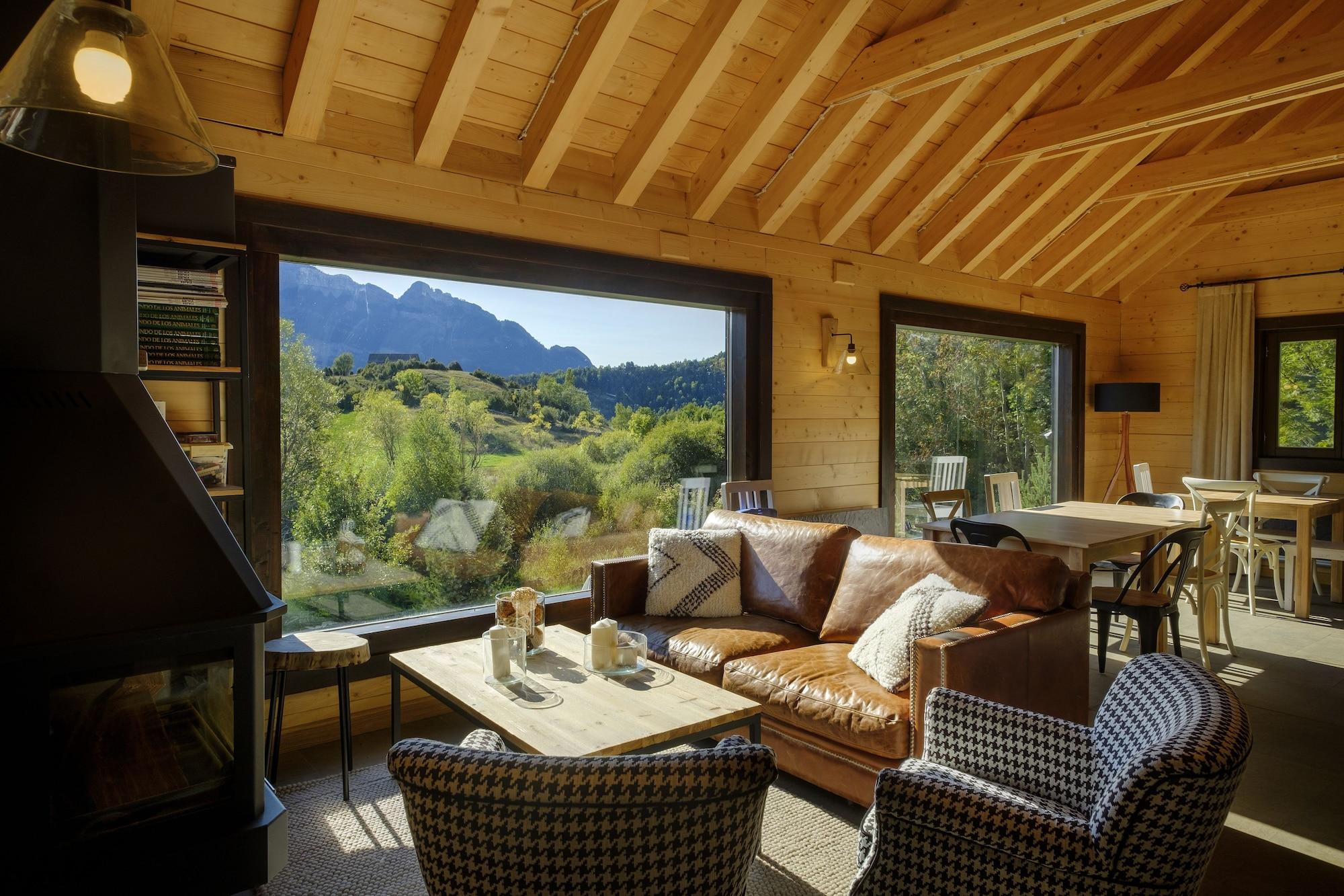 Vista Lobby Piedrafita Mountain