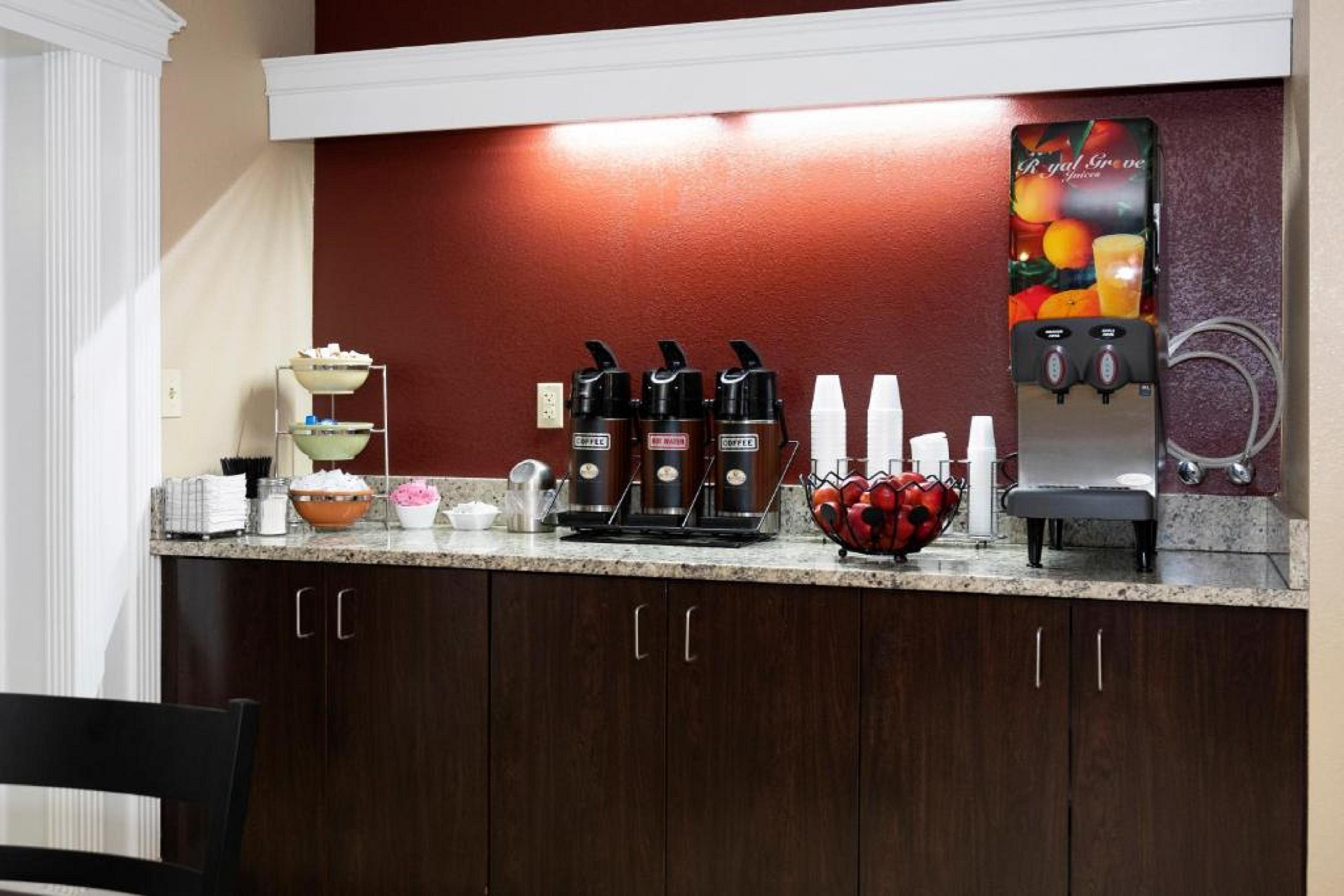 Restaurant Red Roof Inn Knoxville North - Merchants Drive