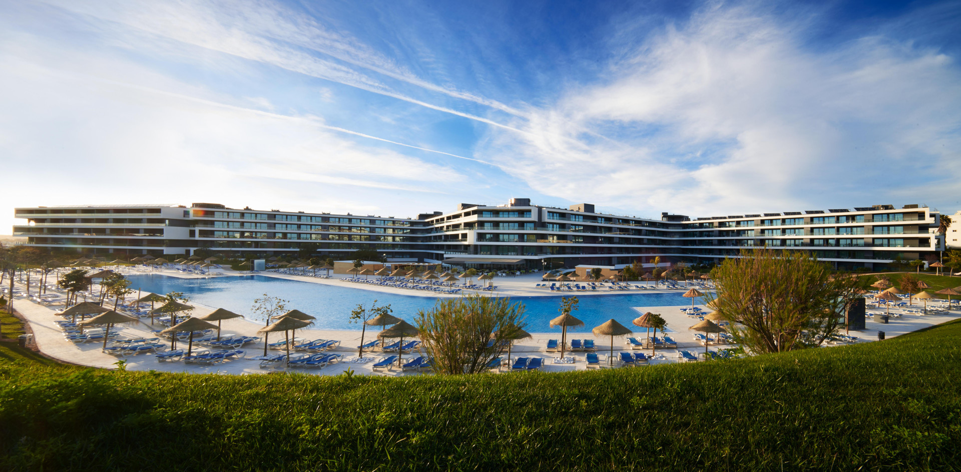 Vista Exterior RR Alvor Baia Resort