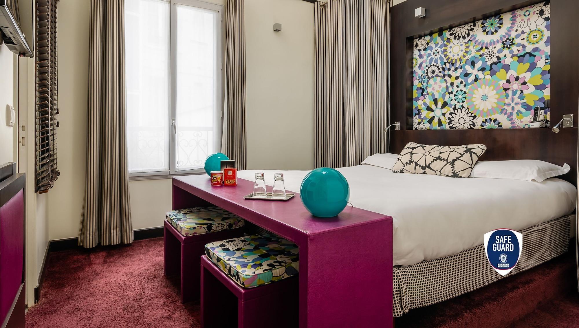 Varios Hôtel Courcelles Étoile