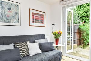 Alquiler Vacacional - Modern 4 Bedroom Terraced House by the Thames!