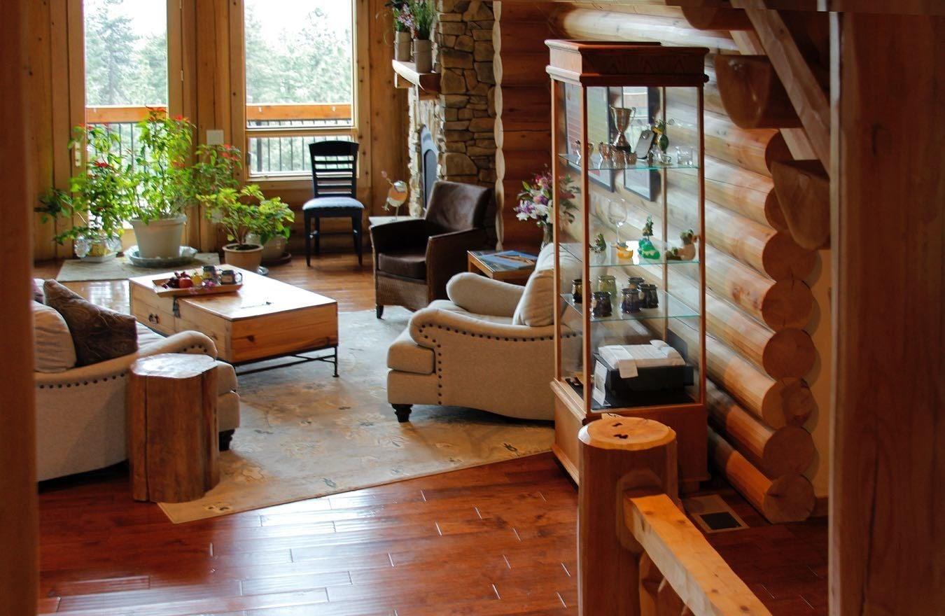 Vista Lobby Courtwood Inn