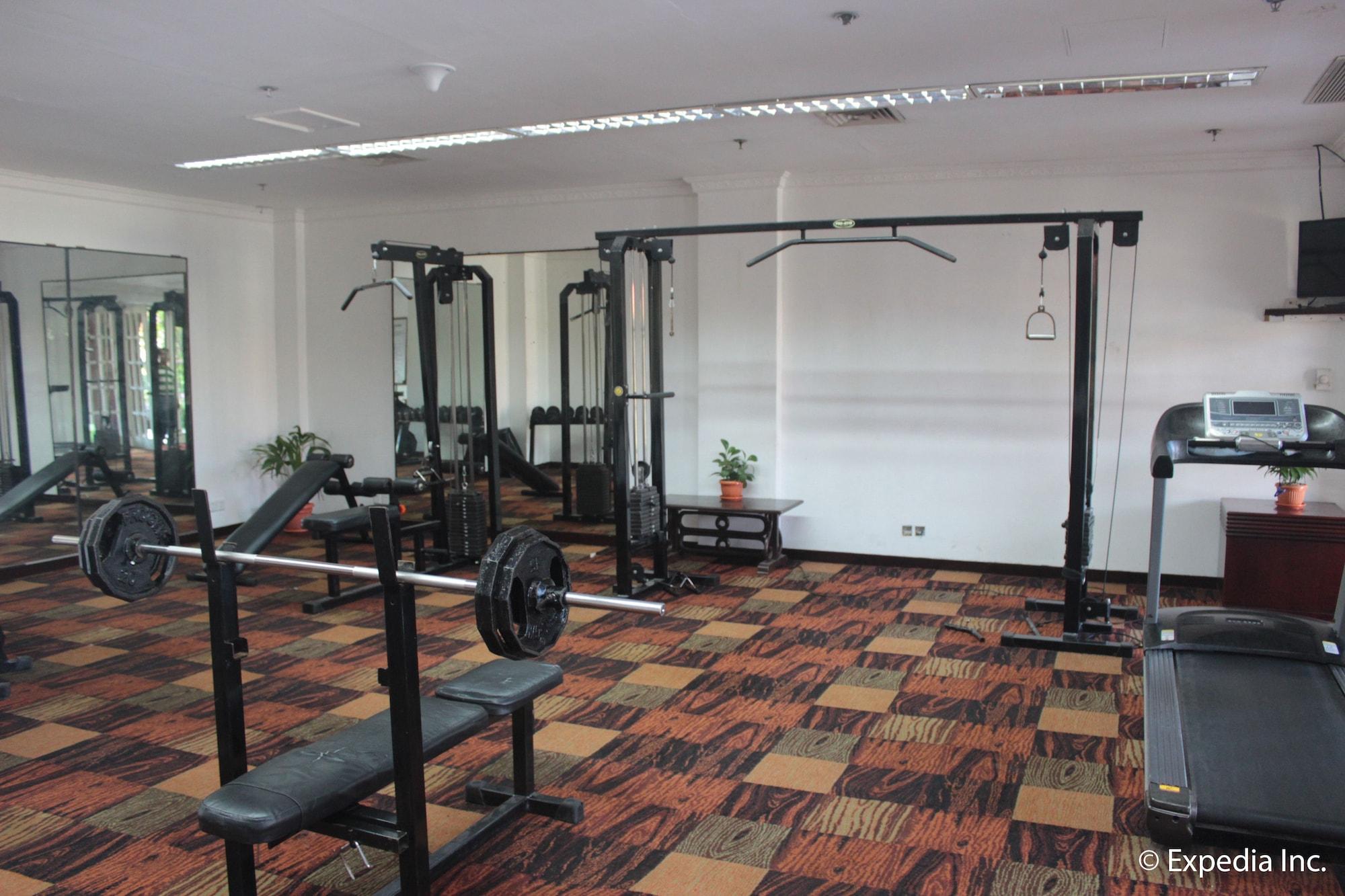 Gimnasio Fort Ilocandia Resort Hotel