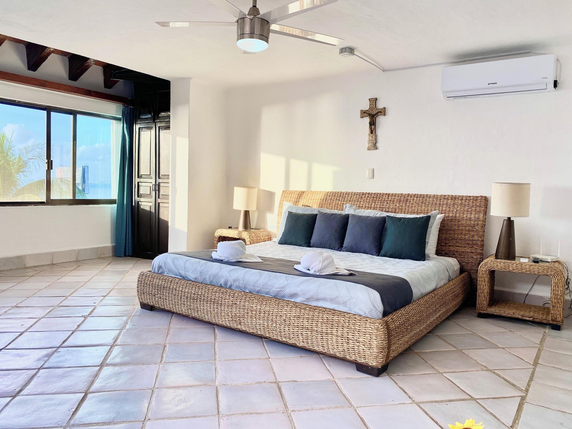 Habitación Cascada by Andiani Travel