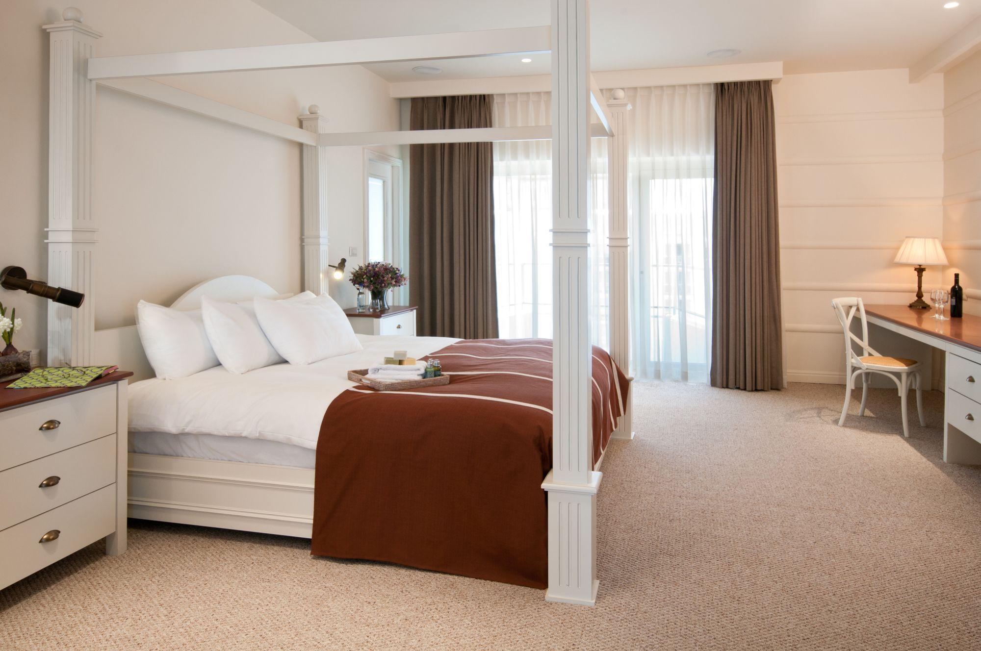 Quarto Seven Hotéis