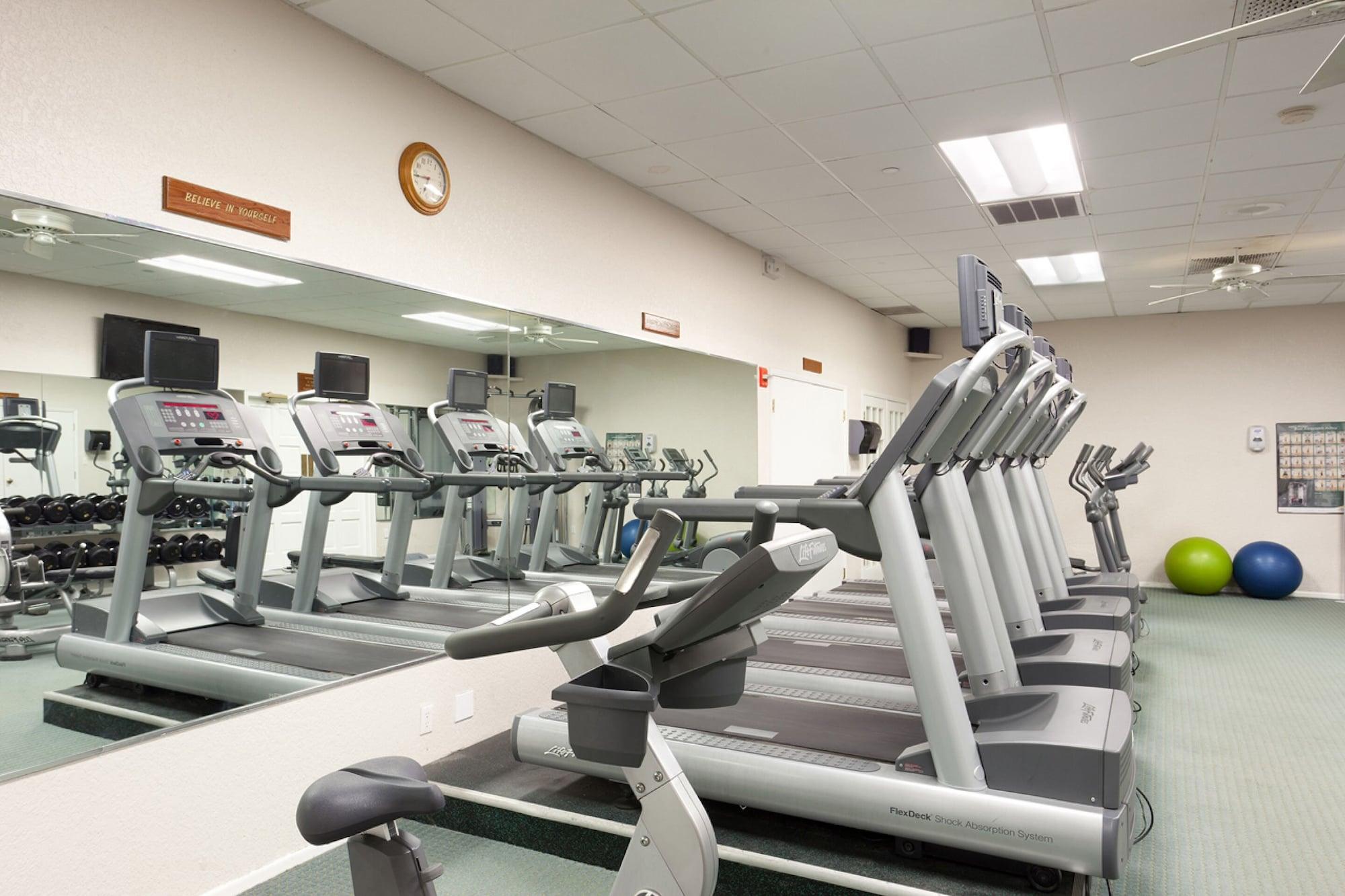 Gimnasio Island Grand at TradeWinds