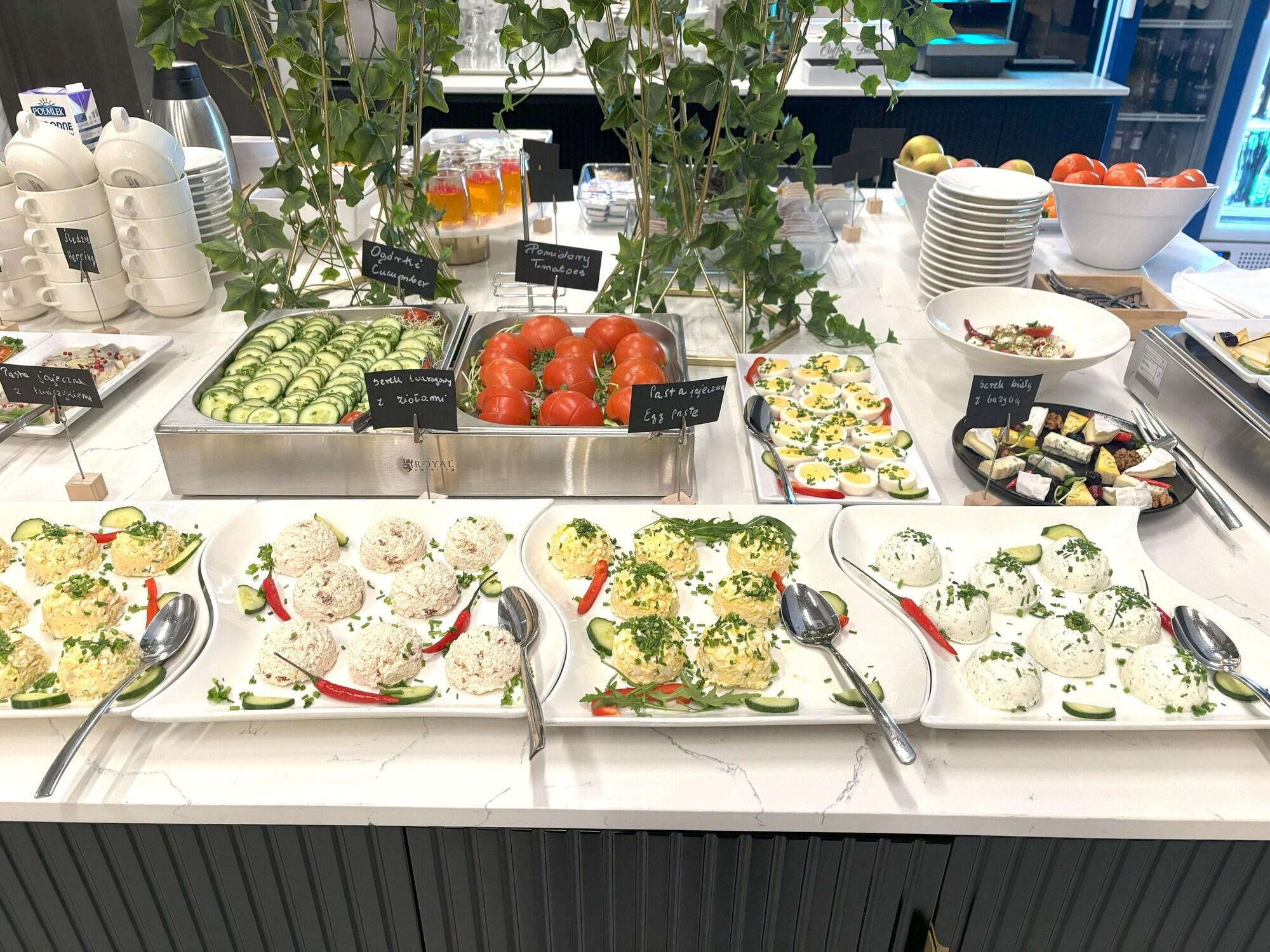 Restaurant B&B HOTEL Warsaw East