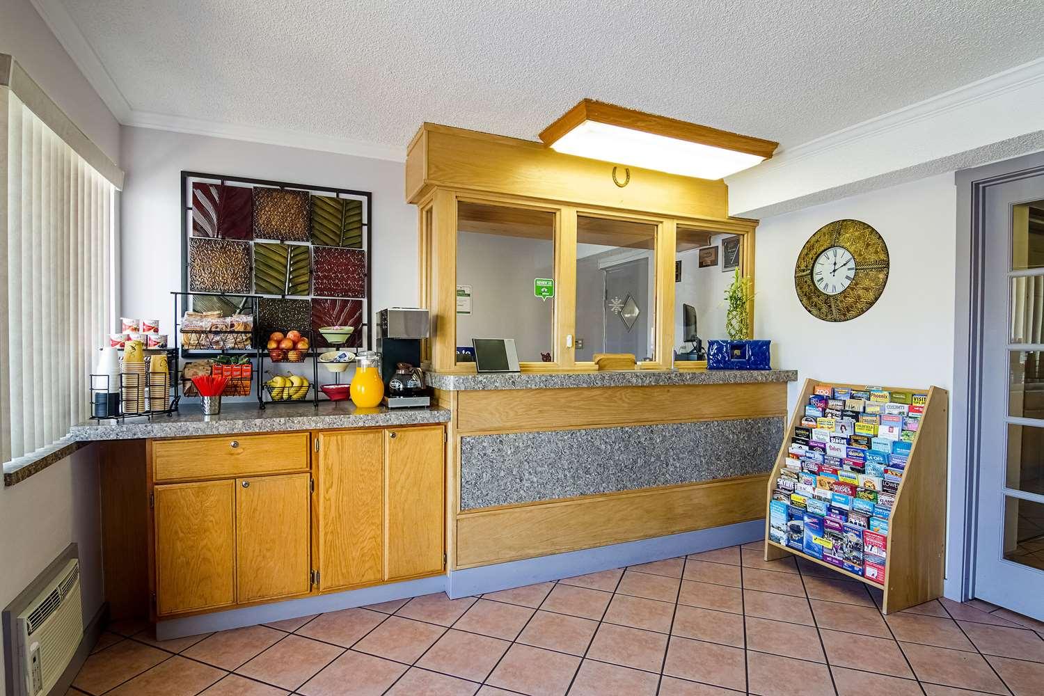 Vista Lobby Central Phoenix Hotel