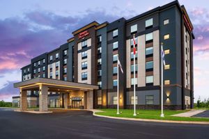 Alojamiento - Hampton Inn & Suites Charlottetown