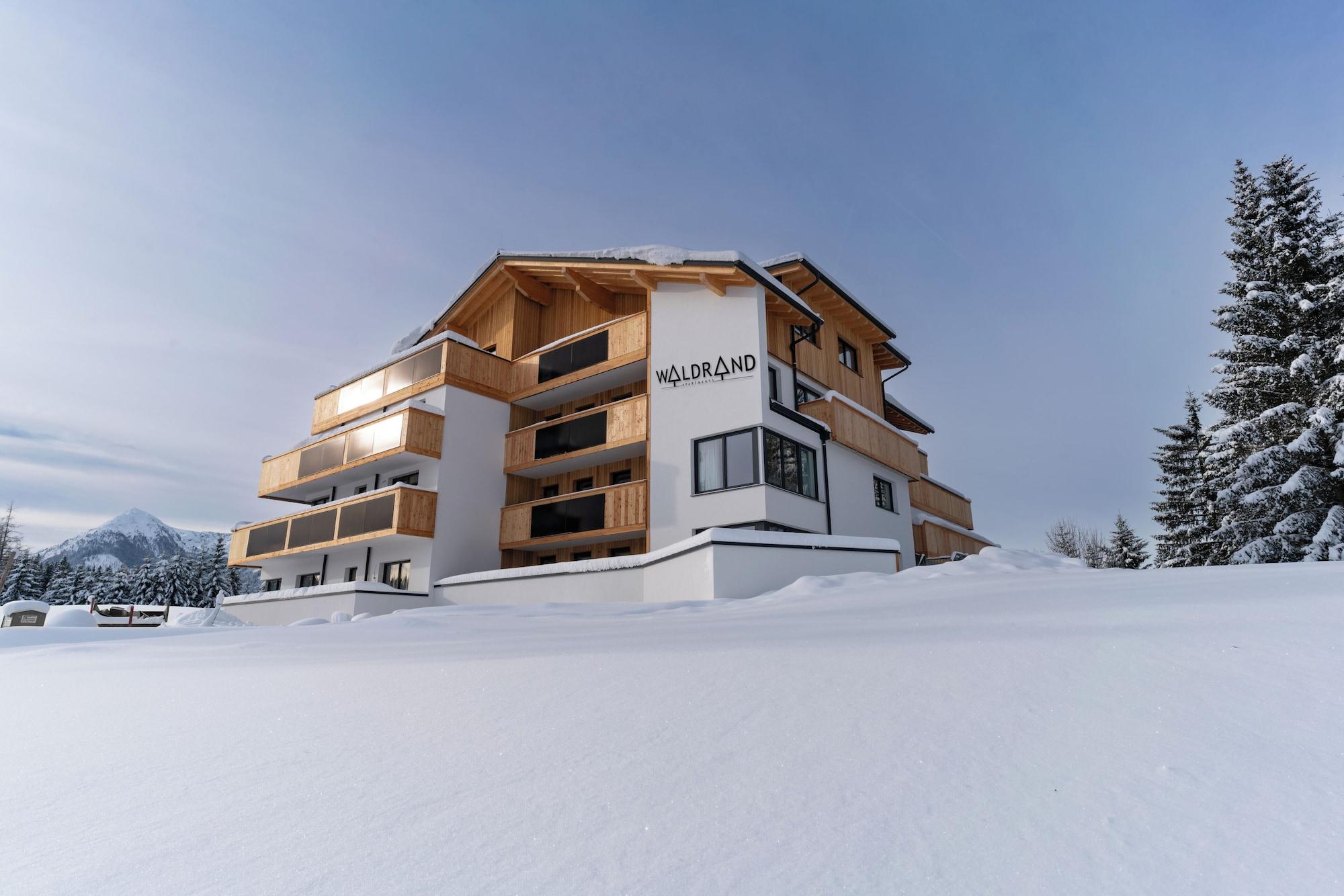 Varios Waldrand Apartments