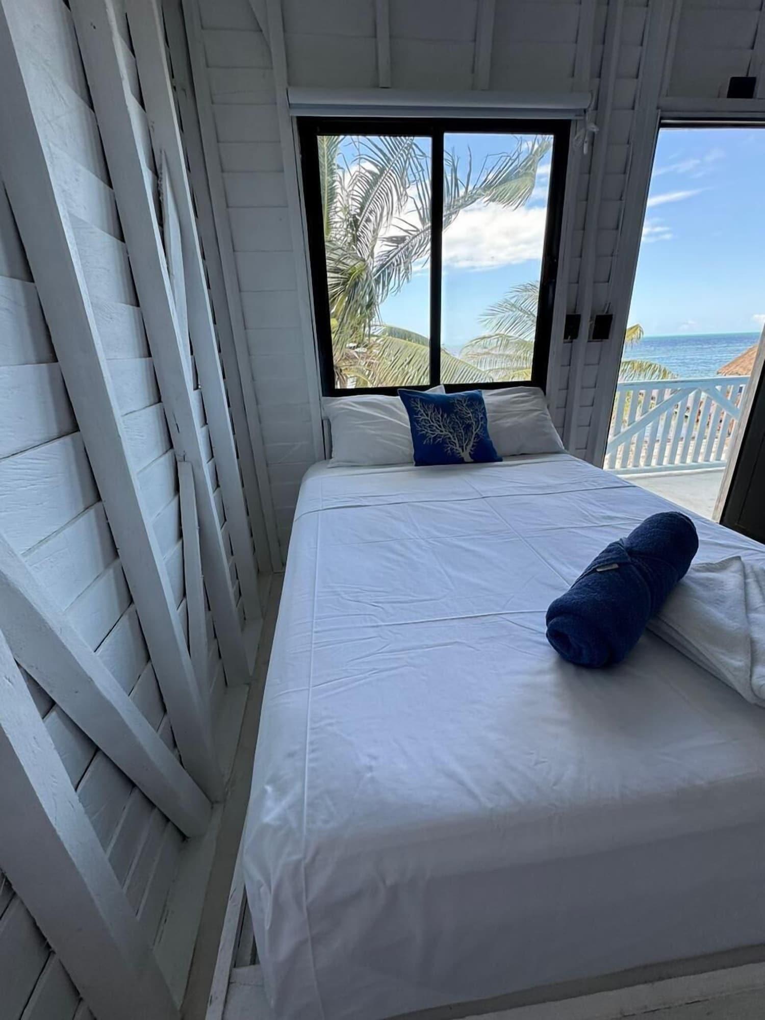 Habitación El Faro Beach Front by ÓOL Hotels