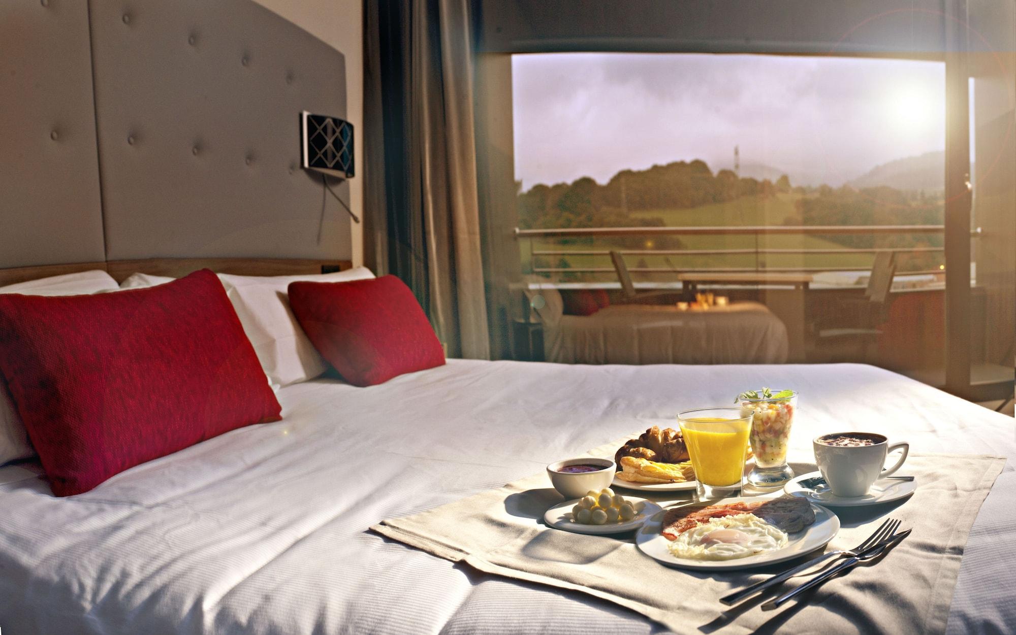 Varios Hotel K10