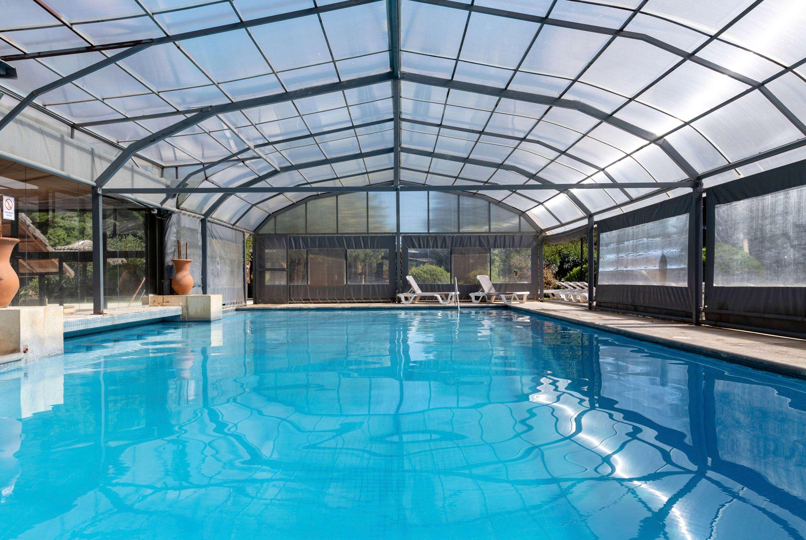 Vista Piscina Wyndham Garden Luján